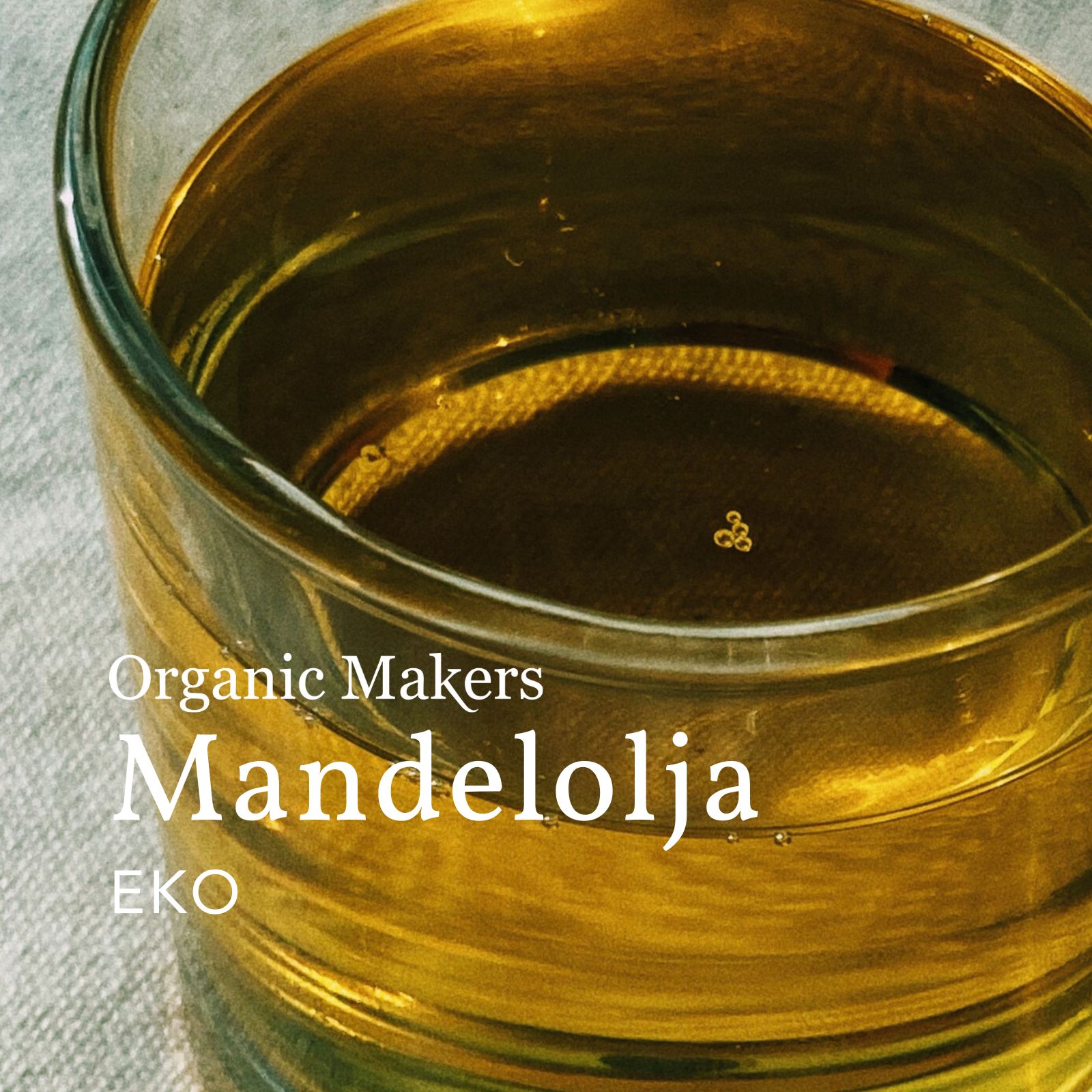 Ekologisk mandelolja