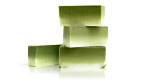 Ombre tvål Melt & Pour med grön lera och kamomill