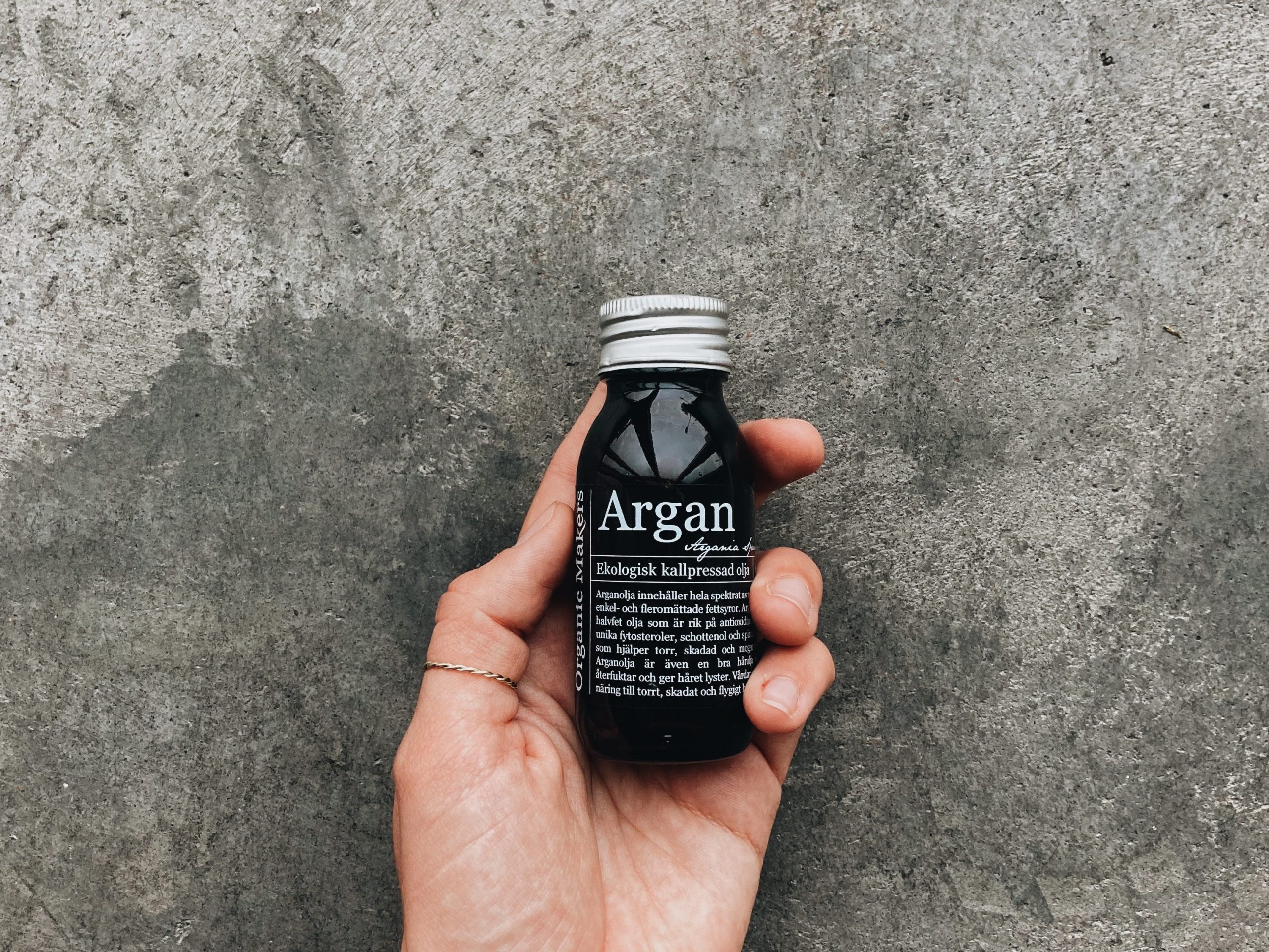 Köp Arganolja ekologisk kallpressad - organicmakers.se